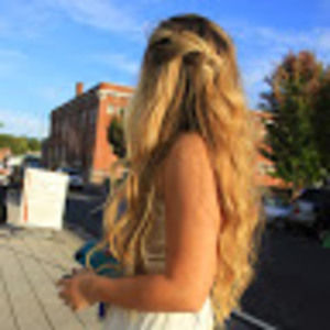 Meet your Posher, Zoe